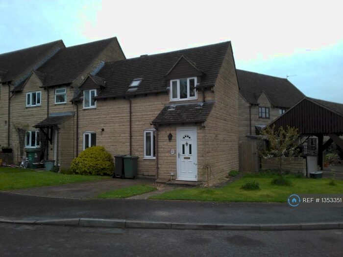 2 Bedroom End Of Terrace House To Rent In Farriers Croft, Bussage, Stroud, GL6