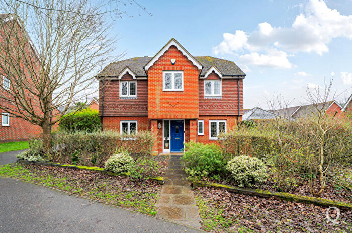 5 Bedroom Detached House For Sale In Snowdrop Walk, Sittingbourne, Kent, ME10