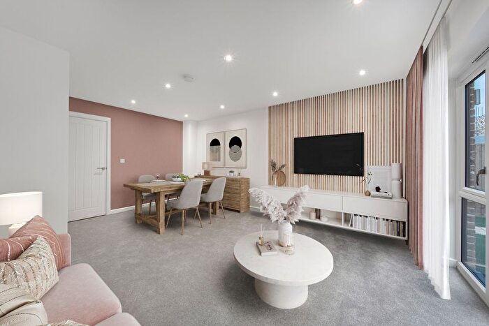 2 Bedroom Detached House For Sale In Cherry Hinton Road, Cambridge, CB1