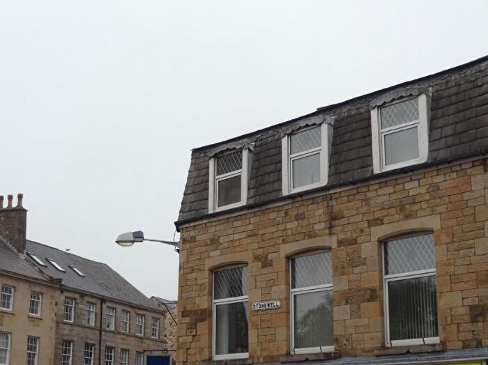 1 Bedroom Private Hall To Rent In Fl, Stonewell, Lancaster, AT1
