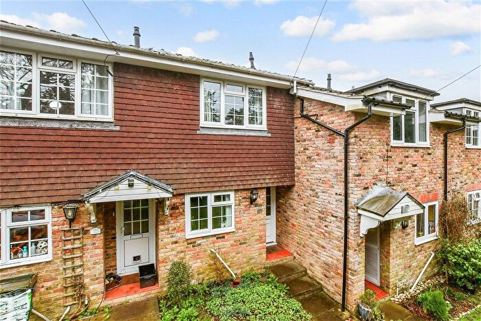 2 Bedroom Terraced House For Sale In Walton On The Hill, Walton-On-The-Hill, Tadworth, Surrey, KT20