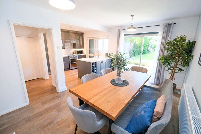 3 Bedroom Semi-detached House For Sale In Cloonmore Avenue, Orpington, BR6