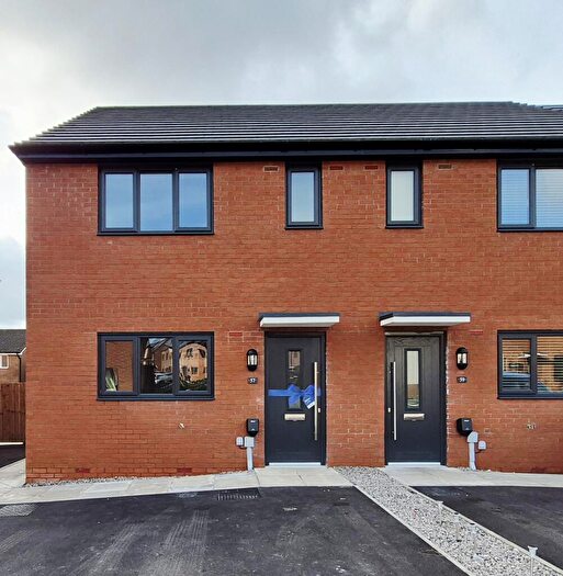 3 Bedroom House To Rent In Hamilton Way, BB2