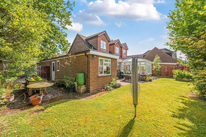 3 Bedroom Bungalow For Sale In Heath Mill Lane, Pirbright, GU3