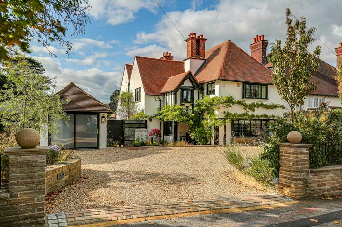 6 Bedroom Detached House To Rent In East Hill Road, Oxted, Surrey, RH8