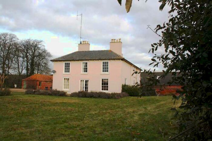 5 Bedroom Detached House To Rent In Bloxholm, Lincolnshire, LN4