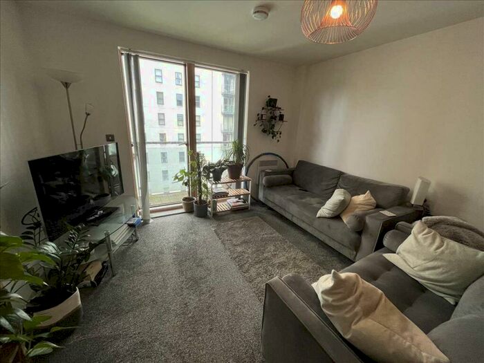 2 Bedroom Apartment To Rent In Barton Place, Hornbeam Way, Green Quarter, Manchester, M4