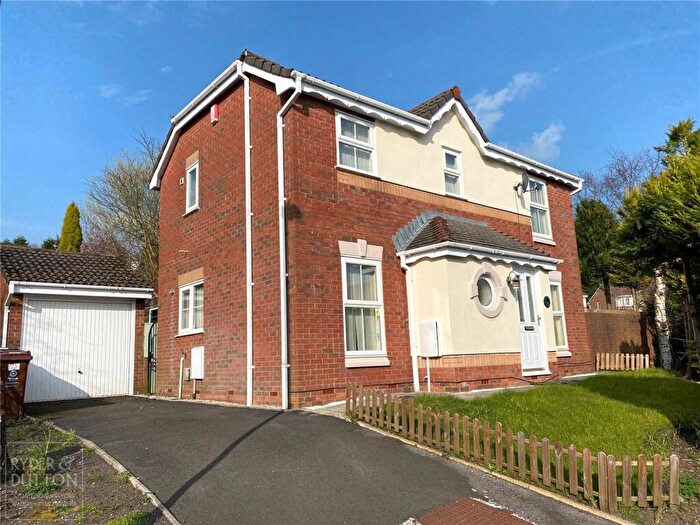 3 Bedroom Detached House For Sale In Moorwood Drive, Abbey Hills, Oldham, OL8