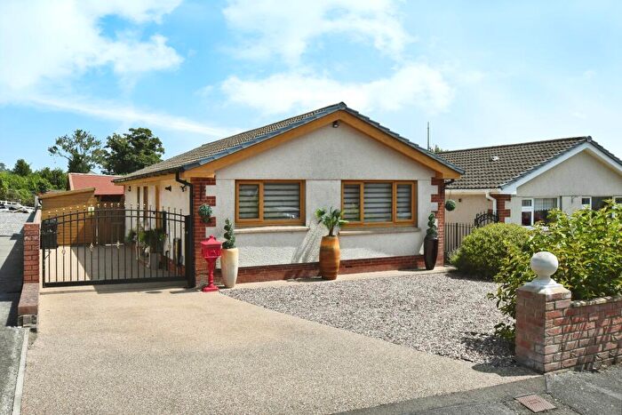 3 Bedroom Bungalow For Sale In Williams Terrace, Burry Port, SA16