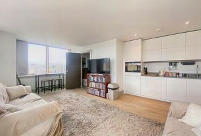 Studio To Rent In Mercantile House, Uxbridge, Greater London, UB8