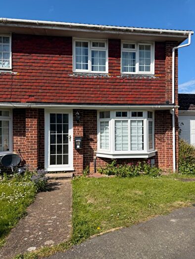 3 Bedroom Property To Rent In Cromer Way, Hailsham, East Sussex, BN27