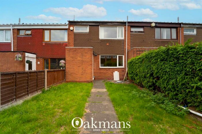 4 Bedroom House To Rent In Water Mill Close, Birmingham, B29