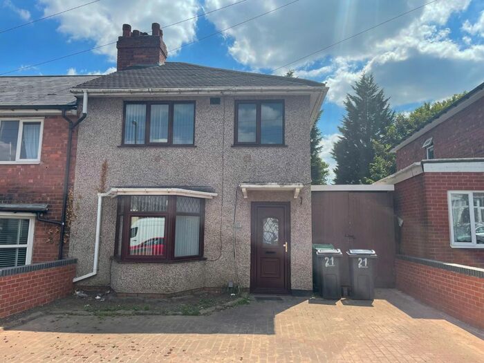 3 Bedroom Detached House To Rent In Manor Road, Stechford, Birmingham, B33
