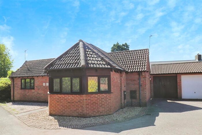2 Bedroom Detached Bungalow For Sale In St. James Gardens, Bulkington, Bedworth, CV12