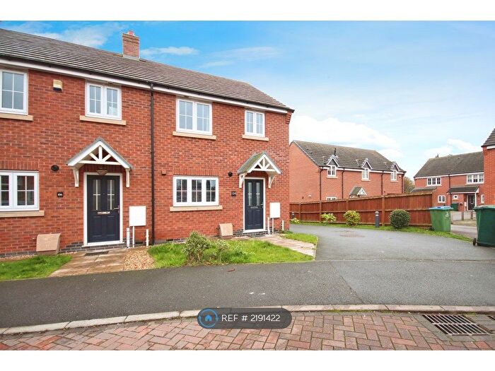 3 Bedroom Terraced House To Rent In Lancaster Gardens, Coventry, CV6