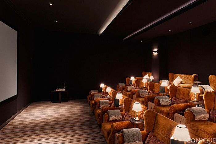 3 Bedroom Flat For Sale In Thames City Carnation Way, London, SW8