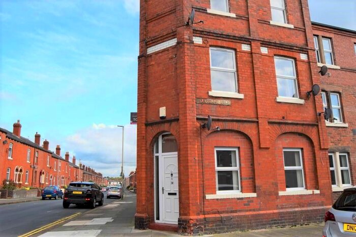 1 Bedroom Flat To Rent In Flat, Greystone Road, CA1