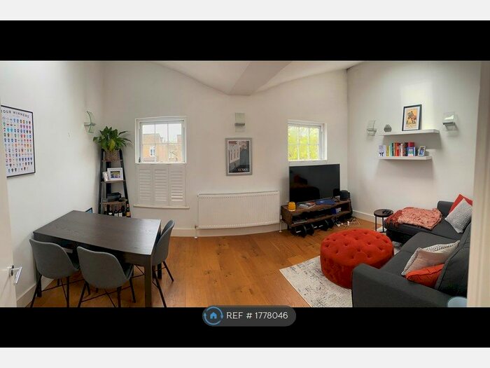 2 Bedroom Flat To Rent In Lyham Road, London, SW2