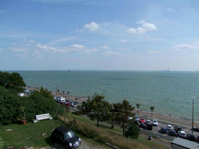 1 Bedroom Flat To Rent In Shorefield Gardens, Westcliff-On-Sea, SS0