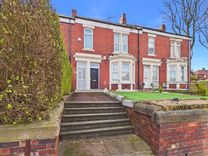 2 Bedroom Flat For Sale In Stowell Terrace, Heworth, Gateshead, NE10