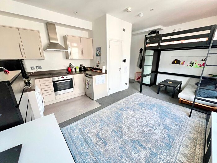 Studio To Rent In Grafton Street, Brighton, BN2