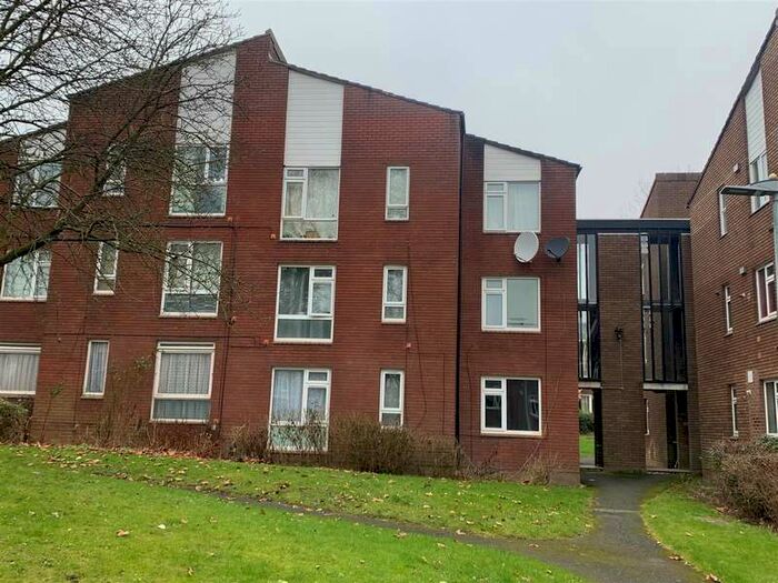 2 Bedroom Apartment For Sale In Downton Court Hollinswood, Telford, TF3