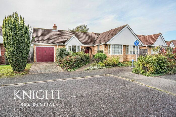 3 Bedroom Detached Bungalow For Sale In Sweet Briar Close, Leavenheath, Colchester, CO6