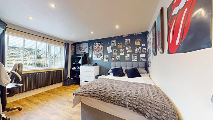 4 Bedroom Detached Bungalow For Sale In Morley Terrace, Radstock, BA3