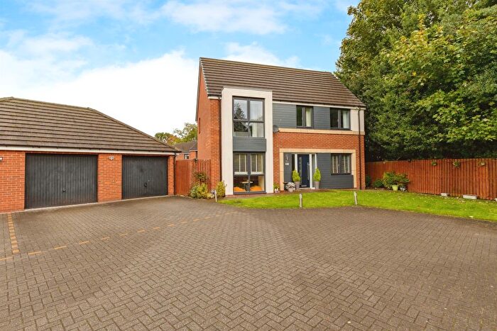 4 Bedroom Detached House For Sale In Park Wynd, Middlesbrough, TS4