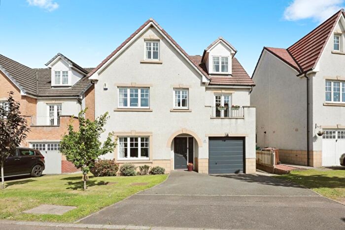5 Bedroom Detached House For Sale In Crinan Place, Dunfermline, KY11