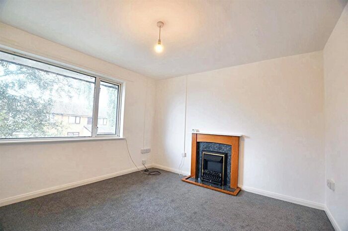 1 Bedroom Apartment To Rent In Snowdon Avenue, Blackburn, BB1