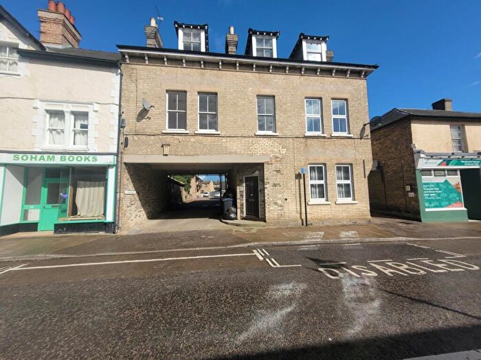 2 Bedroom Flat To Rent In High Street, Soham, Ely, CB7