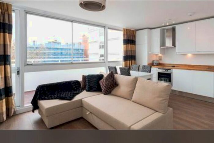 Studio To Rent In Luxborough Street, London, W1U