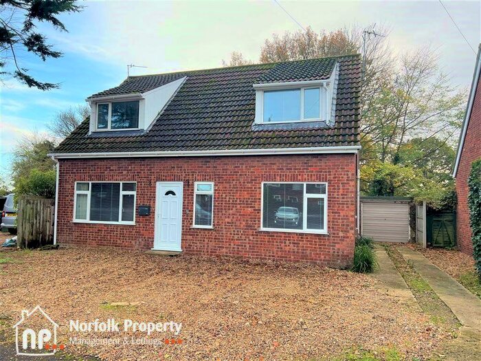 3 Bedroom Bungalow To Rent In Frettenham, NR12