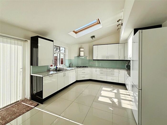 1 Bedroom Semi-Detached House To Rent In Canberra Road, Bexleyheath, DA7