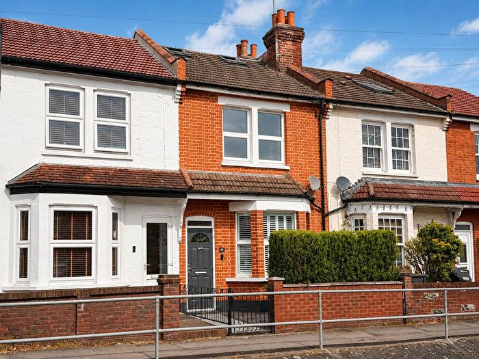 4 Bedroom Terraced House For Sale In Coulsdon, Surrey, CR5