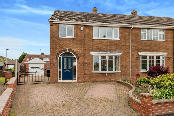 3 Bedroom Semi-Detached House To Rent In Church Avenue, Swillington, Leeds, West Yorkshire, LS26