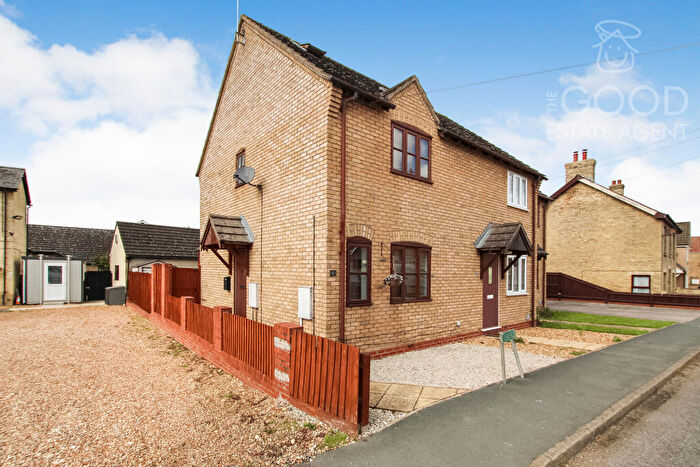 3 Bedroom End Of Terrace House For Sale In Mereside, Soham, CB7
