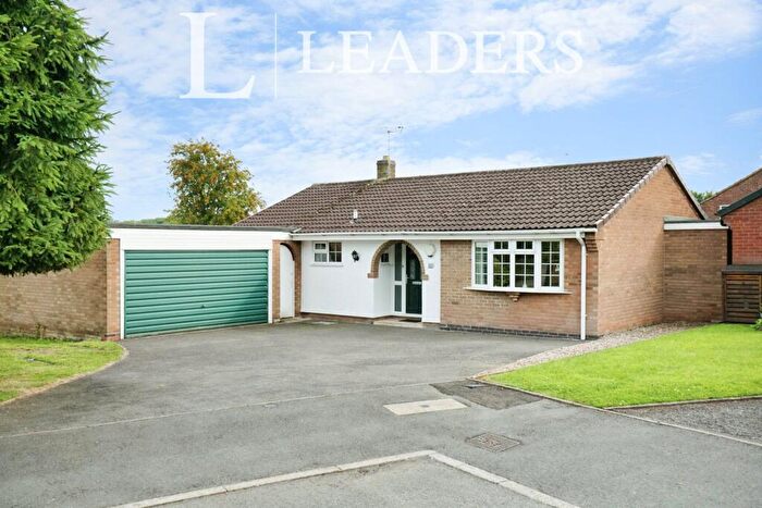 3 Bedroom Bungalow To Rent In Eyebrook Close, Loughborough, LE11