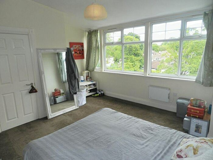1 Bedroom Flat To Rent In Otley Road, Leeds, LS16