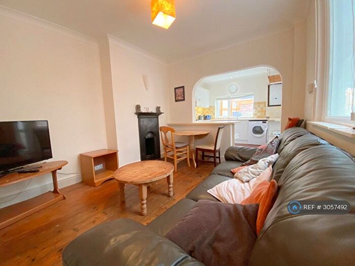 5 Bedroom Terraced House To Rent In Monkswell Rd, Exeter, EX4