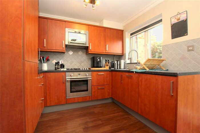 2 Bedroom Terraced House For Sale In Greenhaven Drive, Thamesmead, London, SE28
