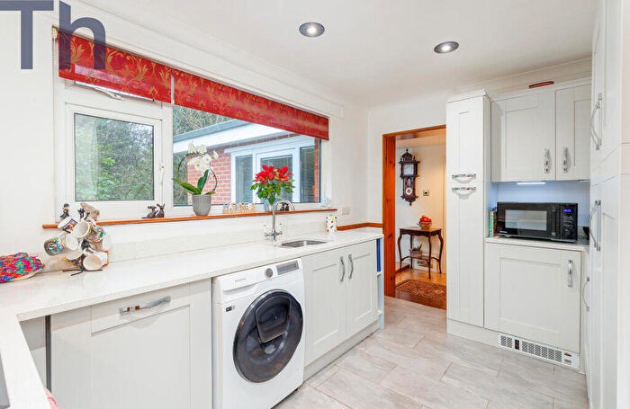 3 Bedroom Bungalow For Sale In Whitwell, Ventnor, Isle Of Wight, PO38