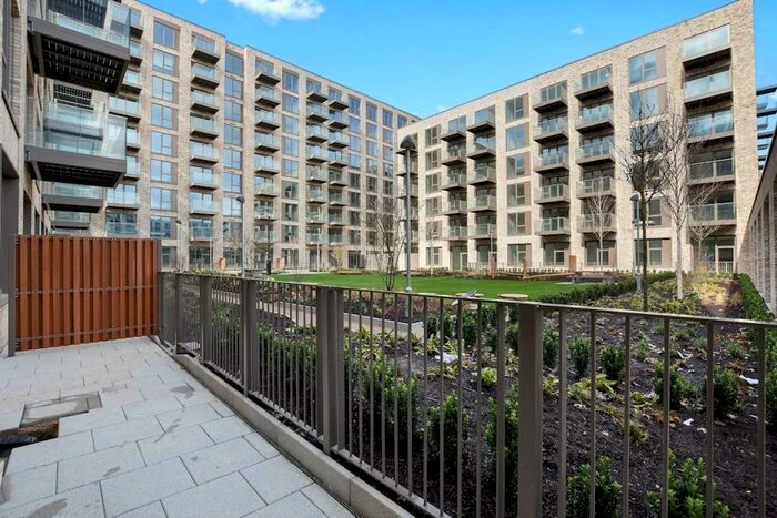 1 Bedroom Apartment To Rent In Clipper Street, London, E16