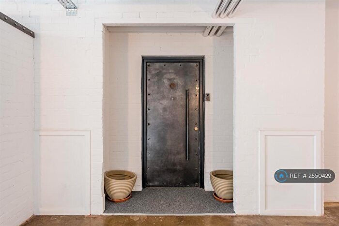 2 Bedroom Flat To Rent In Concord House, Birmingham, B1