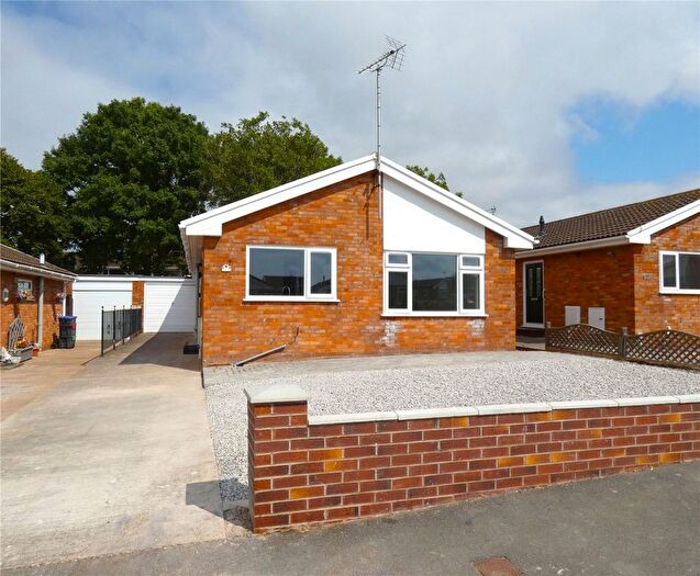 3 Bedroom Bungalow For Sale In Clwyd Court, Prestatyn, Denbighshire, LL19