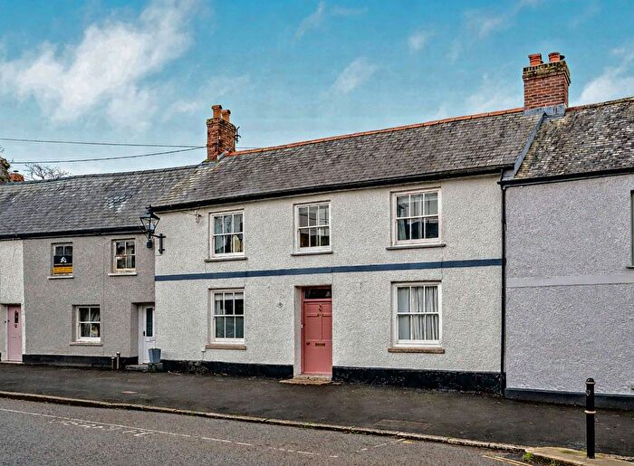 6 Bedroom Terraced House For Sale In , Fore Street, Tregony, Cornwall, TR2