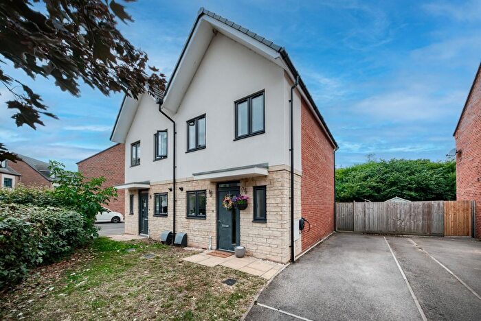 2 Bedroom Semi-Detached House For Sale In Macbeth Road, Meon Vale, CV37