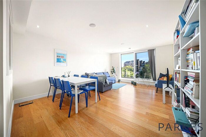 2 Bedroom Flat For Sale In Lensbury Avenue, London, SW6