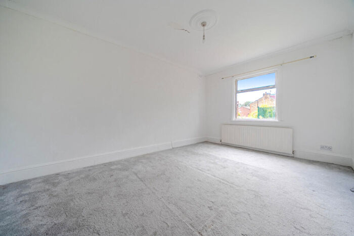 2 Bedroom Apartment For Sale In Kent House Road, Bromley, SE26